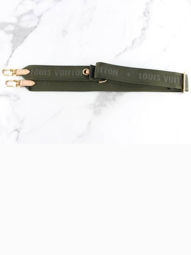 Multi Pochette Axesua - LOUIS VUITTON - BALAAN 7
