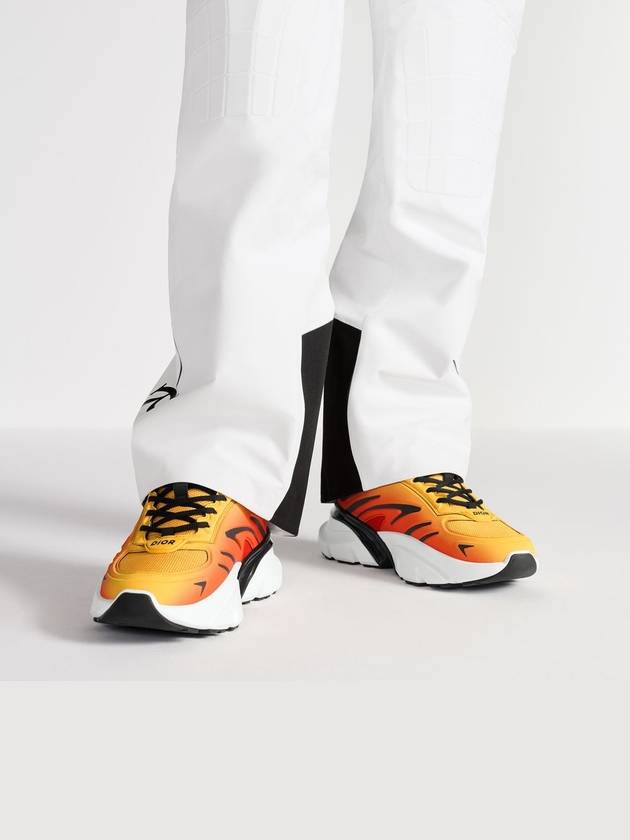 B44 Blade Low Top Sneakers Gradient Orange - DIOR - BALAAN 6