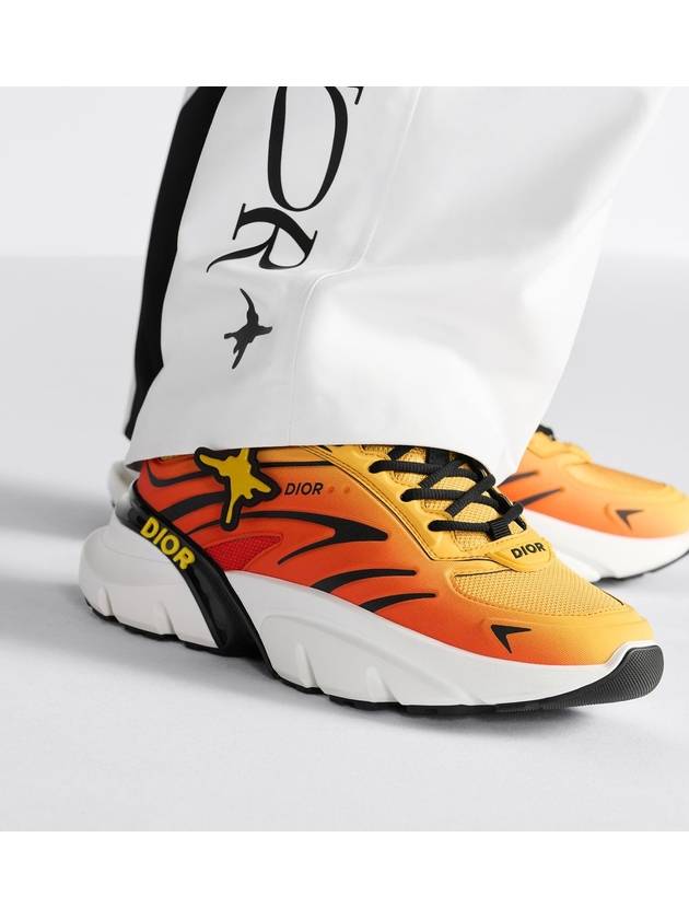 B44 Blade Low Top Sneakers Gradient Orange - DIOR - BALAAN 4