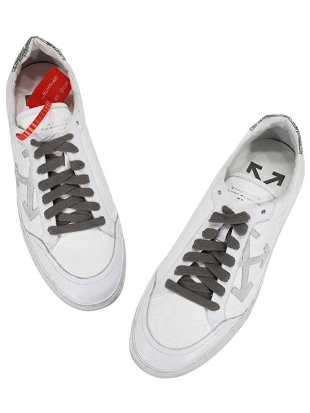Men's Logo Vintage 2.0 Low Top Sneakers White - OFF WHITE - BALAAN 5