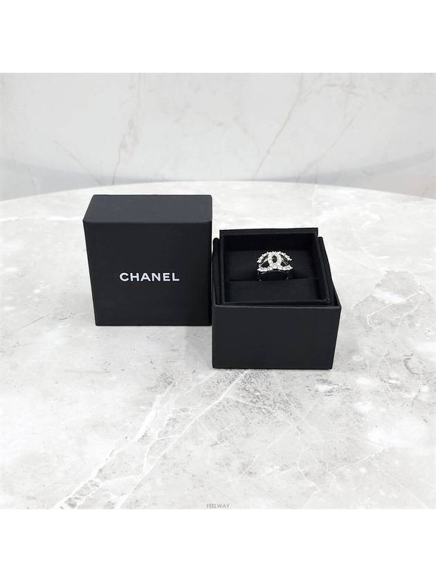 Lux You CC logo crystal ring No 13 in Korea - CHANEL - BALAAN 6