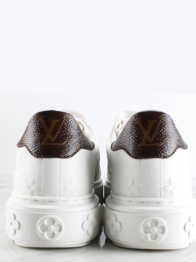 Time Out Sneakers 35 Domestic 220 - LOUIS VUITTON - BALAAN 8