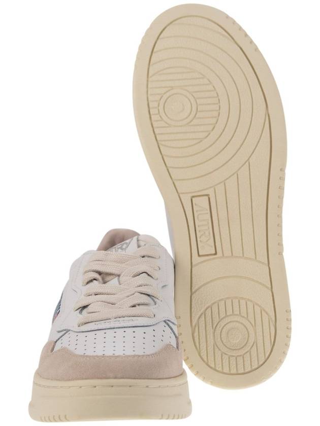 Medalist Blue Tab Suede Low Top Sneakers White Beige - AUTRY - BALAAN 6