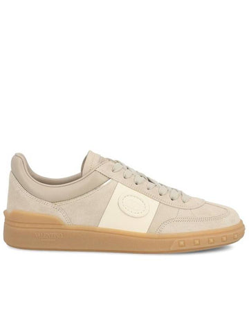 Valentino Garavani Sneakers - VALENTINO - BALAAN 1