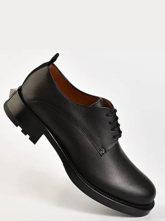 WY0S0E56 Roman Stud Shoes Black - VALENTINO - BALAAN 2