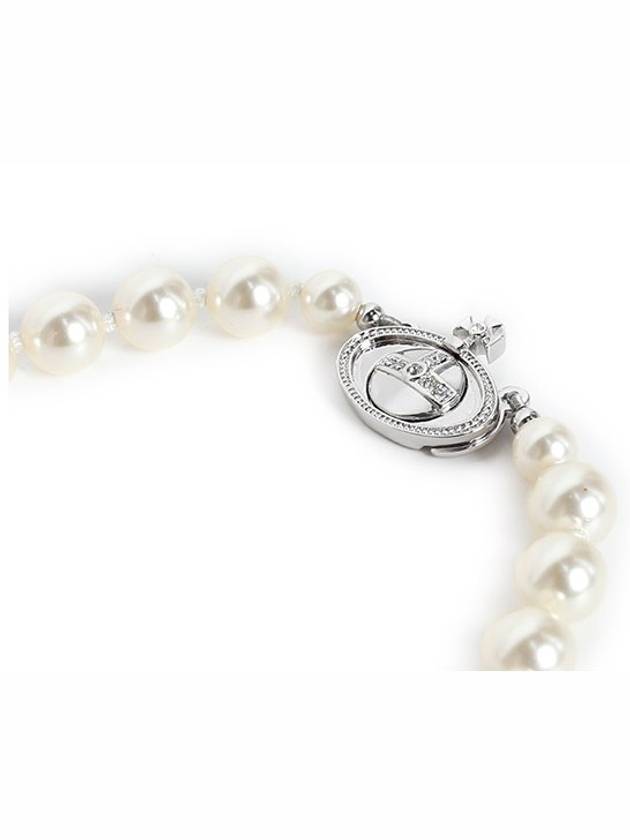 One Row Pearl Choker Necklace Silver - VIVIENNE WESTWOOD - BALAAN.
