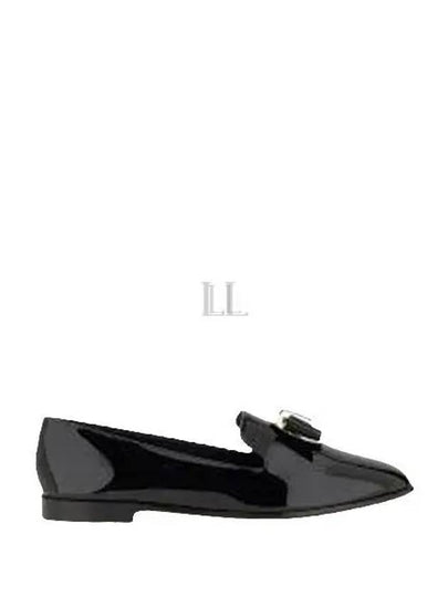 New Vara Plate Loafers Black - SALVATORE FERRAGAMO - BALAAN 2