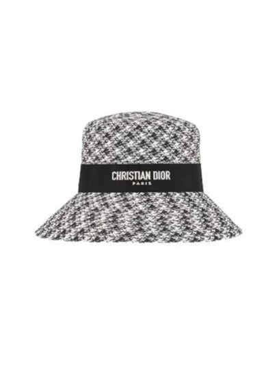 D-Bobby Houndstooth Large Straw Bucket Hat White Black - DIOR - BALAAN 2