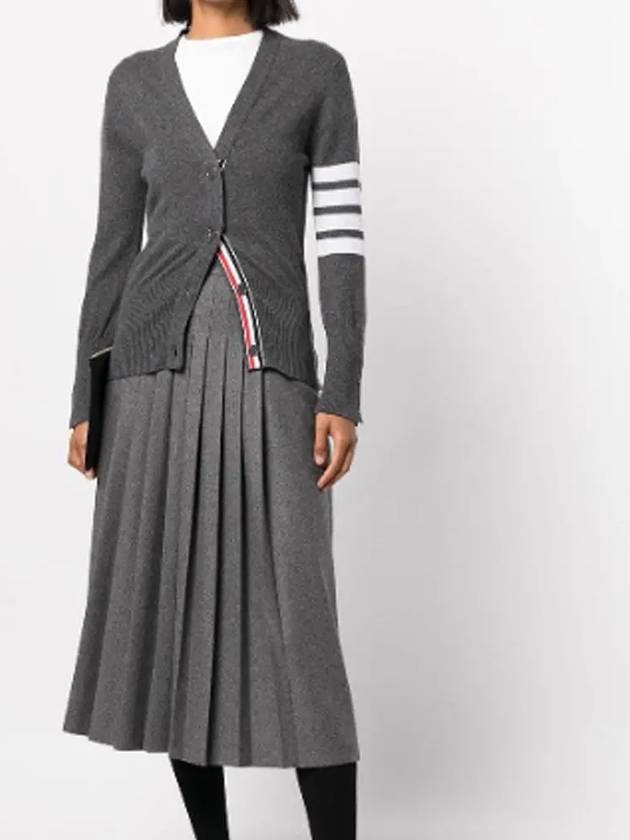 4-Bar V-Neck Cashmere Cardigan Grey - THOM BROWNE - BALAAN 3