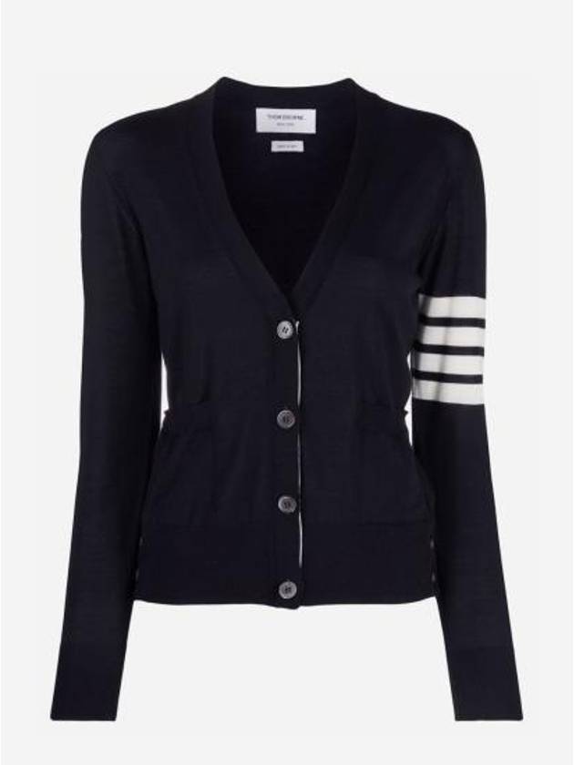 Sustainable Fine Merino Wool 4-Bar Relaxed Fit V-Neck Cardigan Navy - THOM BROWNE - BALAAN 2