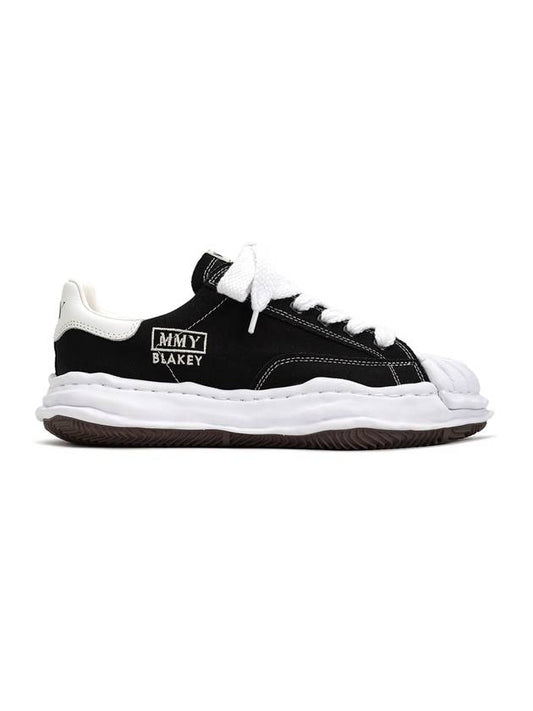 Blakey OG Sole Canvas Low Top Sneakers Black White - MAISON MIHARA YASUHIRO - BALAAN 1