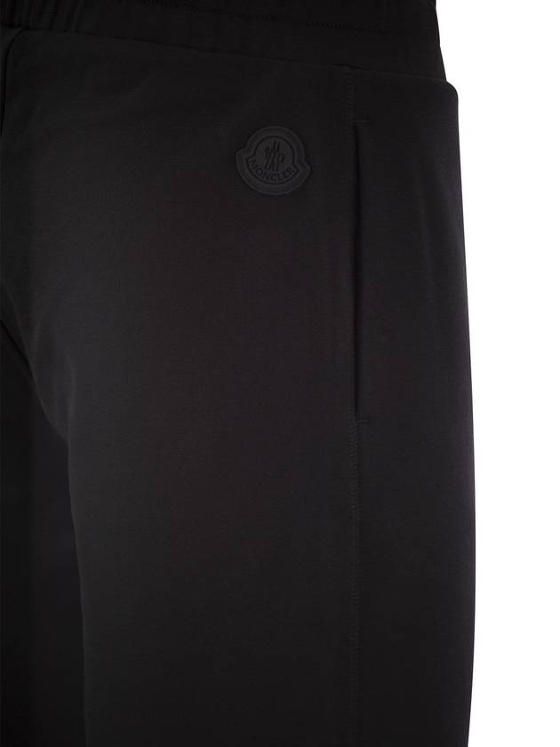 Embossed Logo Training Jogger Track Pants Black - MONCLER - BALAAN 5