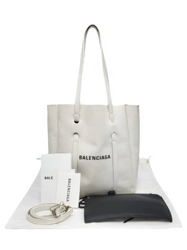 489813 White Leather Everyday XS Tote Bag Strap - BALENCIAGA - BALAAN 10