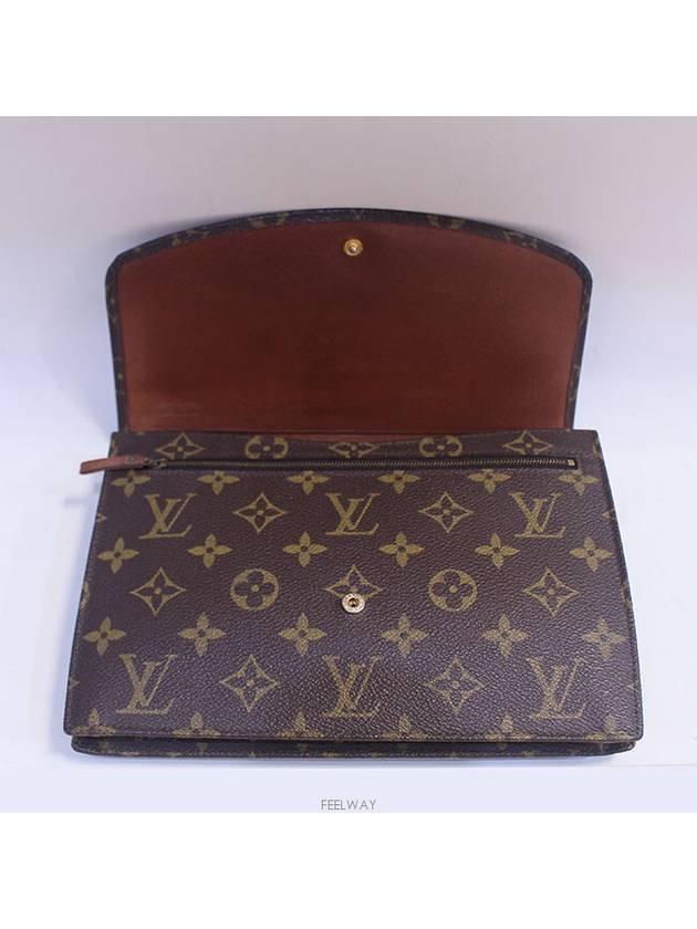 women clutch bag - LOUIS VUITTON - BALAAN 7