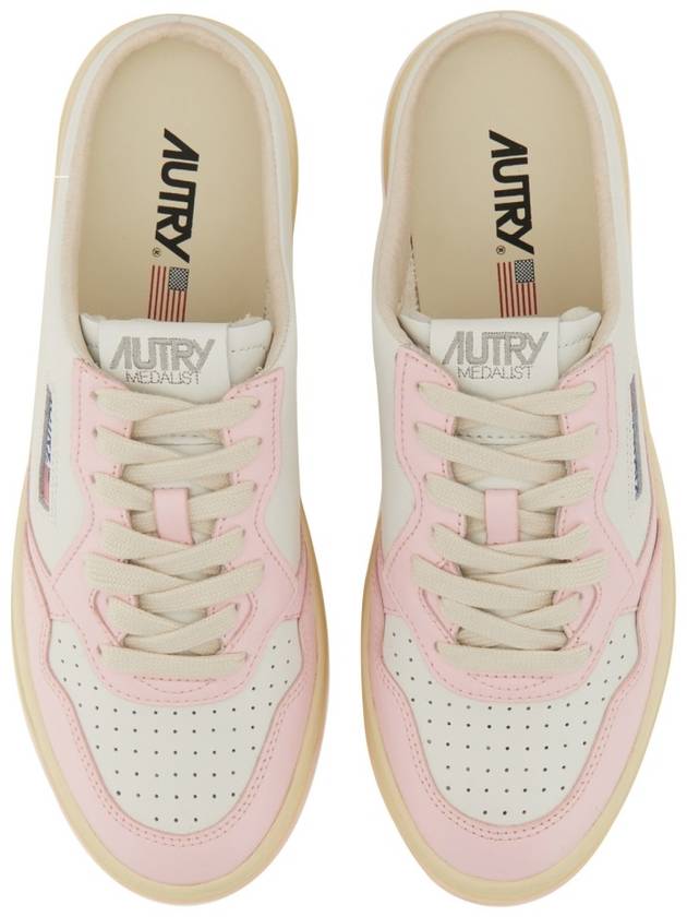 "MEDALIST MULE" SNEAKER - AUTRY - BALAAN 6