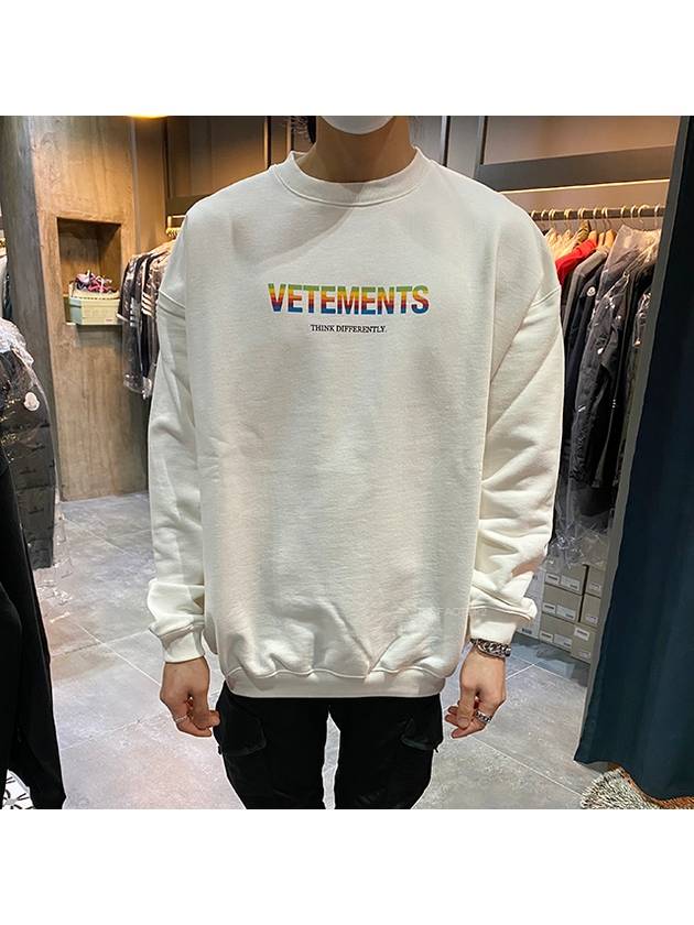 Rainbow Logo Over Sweatshirt White - VETEMENTS - BALAAN 2