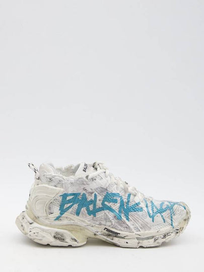 Runner Graffiti Low Top Sneakers White - BALENCIAGA - BALAAN 2