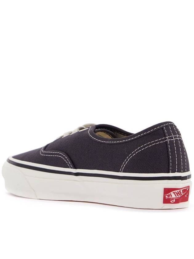 dx

authentic reissue - VANS - BALAAN 3