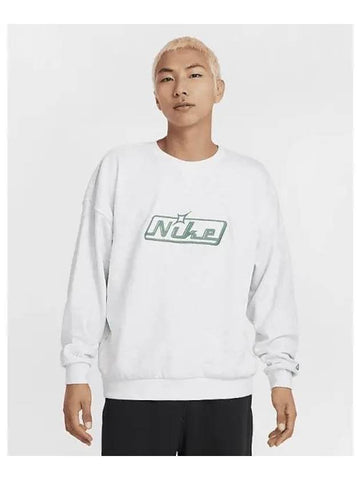 Club Men s Oversized Crew Neck Sweatshirt Birch Heather Bi Coastal HQ2957 051 720202 - NIKE - BALAAN 1