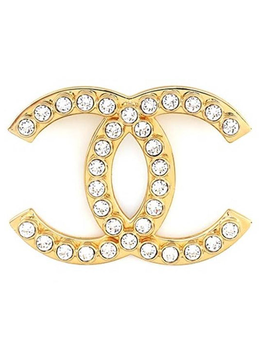 Gold CC Crystal Brooch AB9915 - CHANEL - BALAAN 1