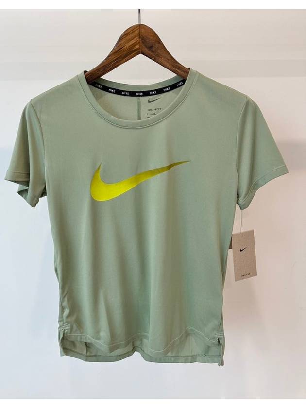 Running T Shirt DX1026 386 Green WOMENS S Asian Fit - NIKE - BALAAN 1