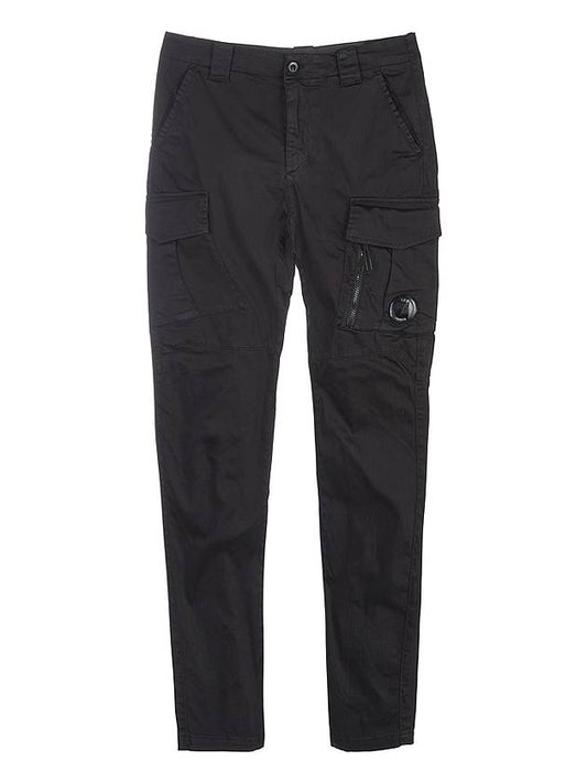 Satin Wappen Regular Fit Cargo Pants Black - CP COMPANY - BALAAN 1