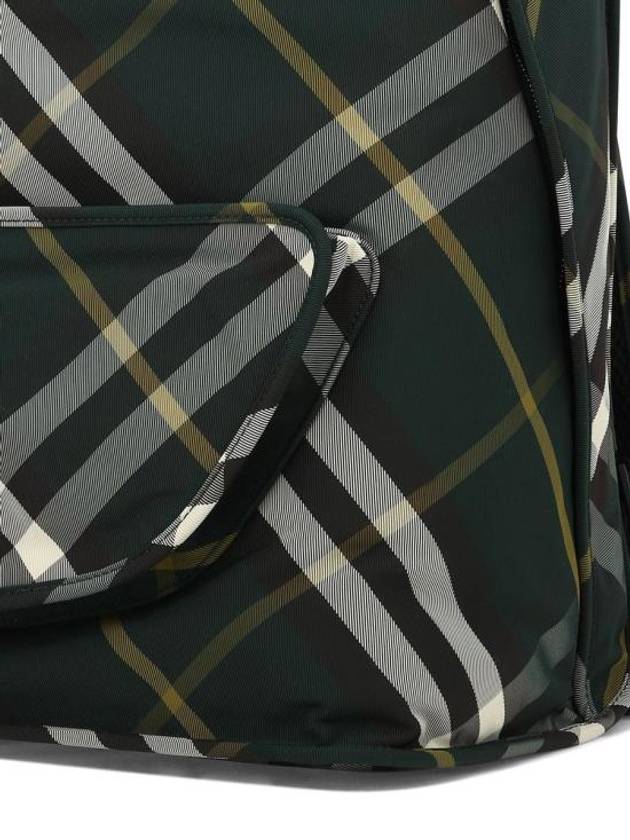 Large Shield Backpack Ivy - BURBERRY - BALAAN 5