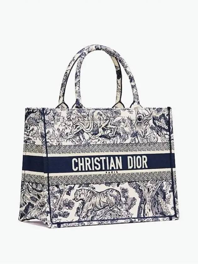 Toile De Jouy Embroidery Medium Book Tote Bag Ecru Navy - DIOR - BALAAN 3