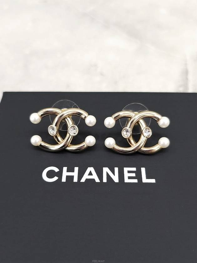 women earrings - CHANEL - BALAAN 3