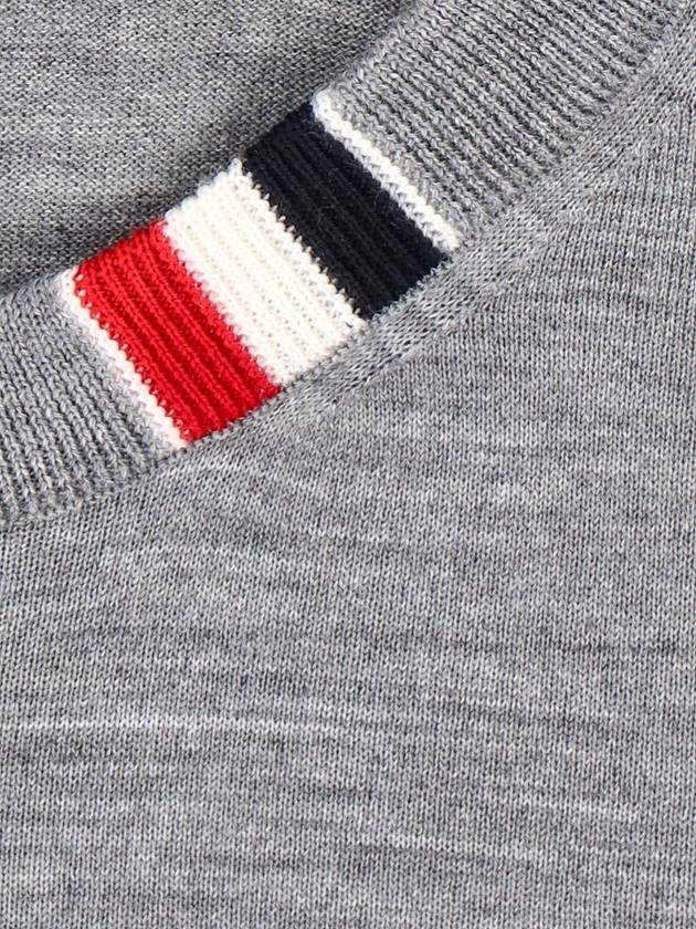 Intarsia Stitch Crew Neck Merino Wool Knit Top Light Grey - THOM BROWNE - BALAAN 5