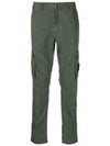 Wappen Patch Old Treatment Slim Fit Cargo Straight Pants Musk Green - STONE ISLAND - BALAAN 2