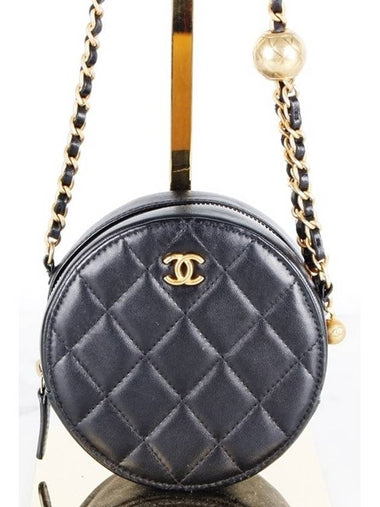 Round black caviar tambourine bag - CHANEL - BALAAN 1