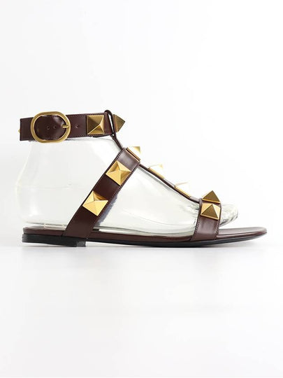 Roman Studded Leather Sandals Brown - VALENTINO - BALAAN 2