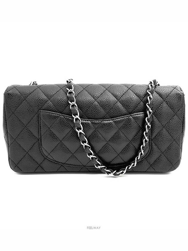 Caviar baguette bag - CHANEL - BALAAN 4