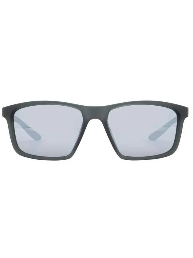 Nike Silver Flash Pilot Unisex Sunglasses VALIANT MI CW4645 061 60 - NIKE - BALAAN 1