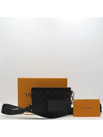 M81124 Crossbody Bag - LOUIS VUITTON - BALAAN 1