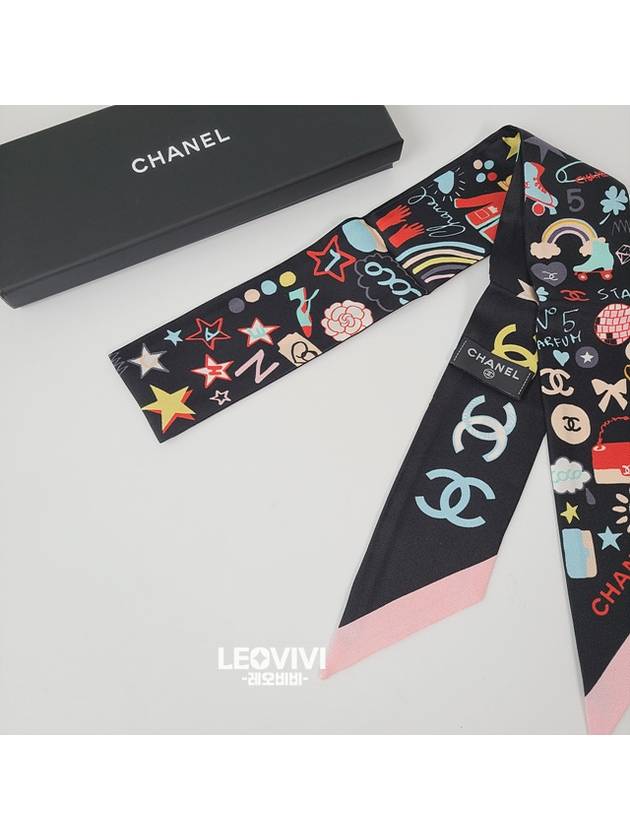 Cruz CC Logo Heart Stars Silk Twilly Bandeau Scarf Black Pink AA9663A - CHANEL - BALAAN 3