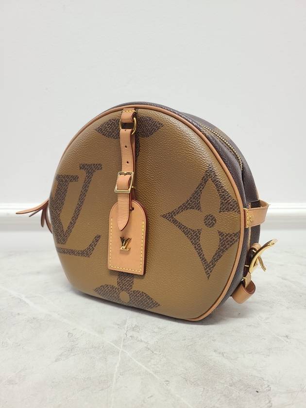 Reverse Giant Monogram Boite Chapeau Souffle Cross Bag - LOUIS VUITTON - BALAAN 3