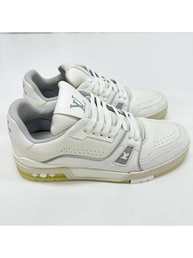 LV trainer sneakers white size 8 5 - LOUIS VUITTON - BALAAN 5