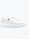 Women's Oversized Leather Low Top Sneakers White Silver - ALEXANDER MCQUEEN - BALAAN 2