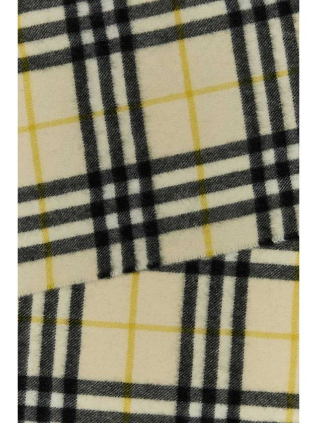 Happy Check Cashmere Scarf Candle - BURBERRY - BALAAN 3