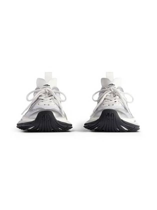 Circuit Low Top Sneakers White Silver - BALENCIAGA - BALAAN 4