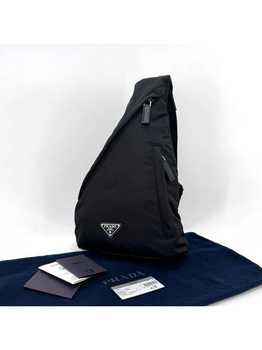 Re nylon triangle logo single line backpack black 2VZ092 - PRADA - BALAAN 1