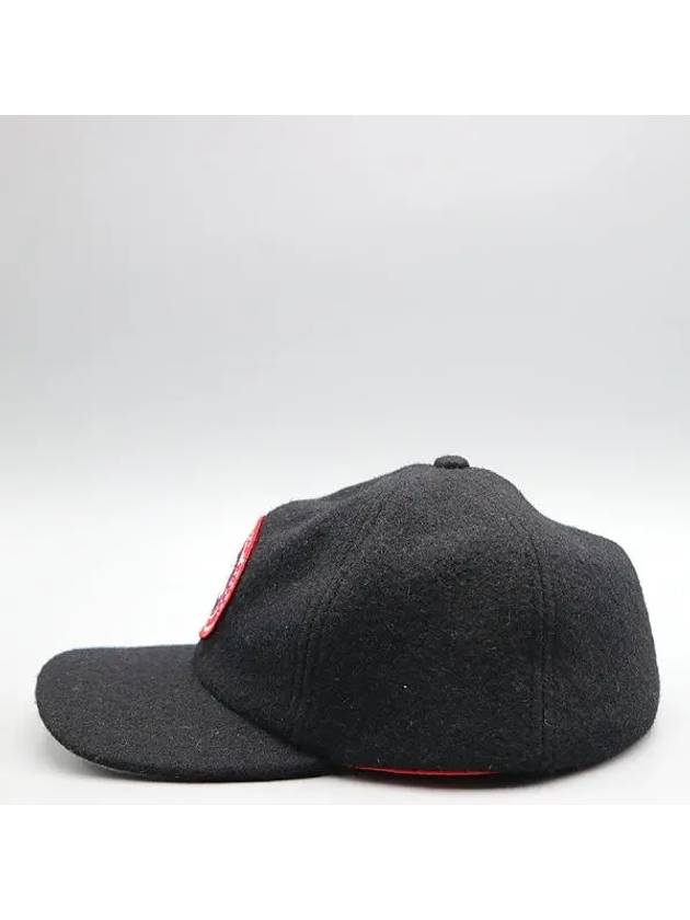 Black Hat Fashion Accessories - CANADA GOOSE - BALAAN 2