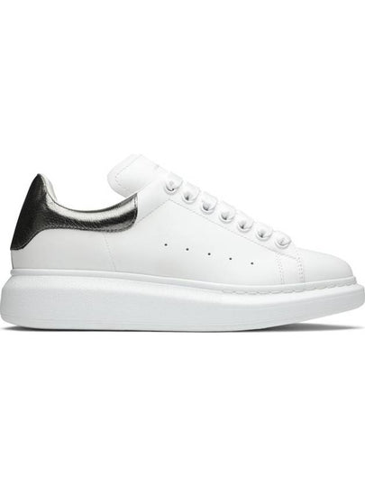 Oversized Low Top Sneakers Black White - ALEXANDER MCQUEEN - BALAAN 2