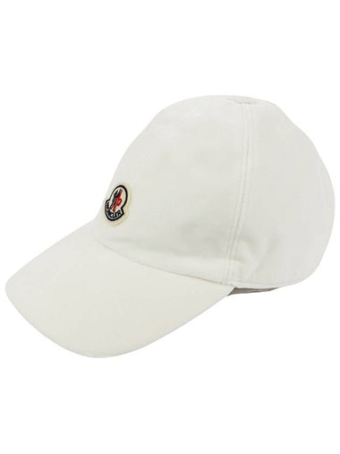 Logo Applique Velvet Ball Cap 3B00025 549SE 034 - MONCLER - BALAAN 1