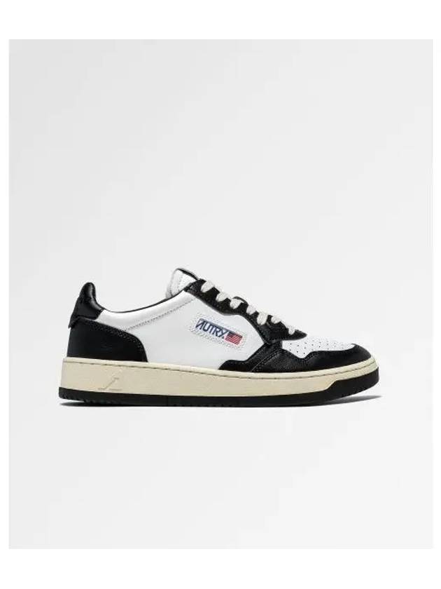 Medalist sneakers in leather black white - AUTRY - BALAAN 1