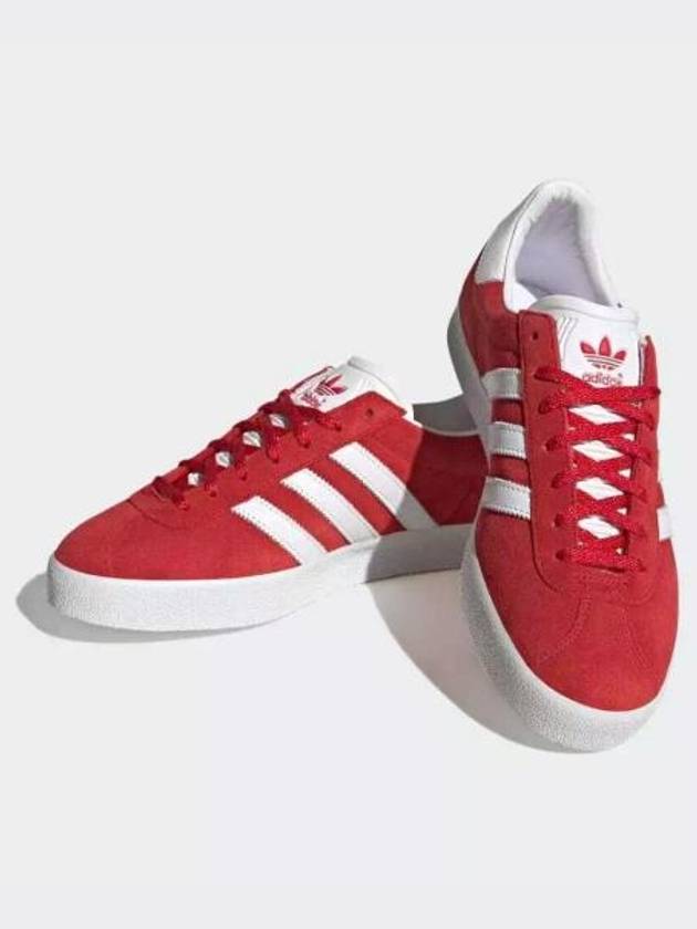 Gazelle Suede Low Top Sneakers Better Scarlet - ADIDAS - BALAAN 3