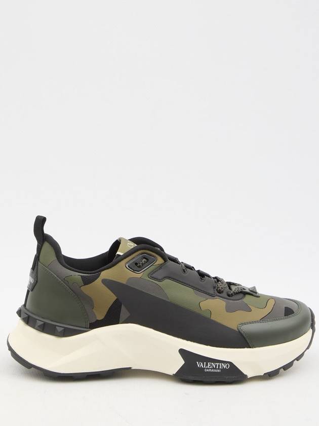 Low Top True Act Camouflage sneakers - VALENTINO - BALAAN 1