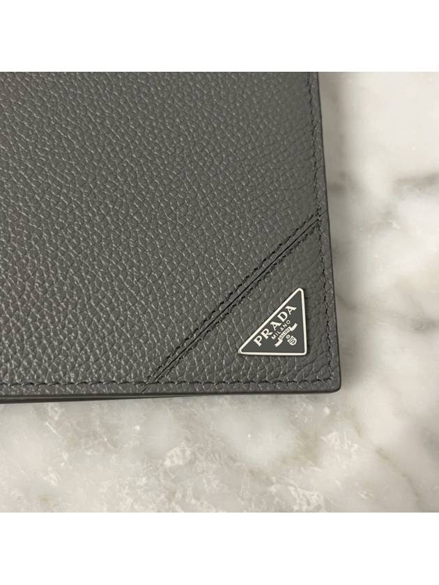 Vitello Triangle Logo Half Wallet Grey - PRADA - BALAAN 3